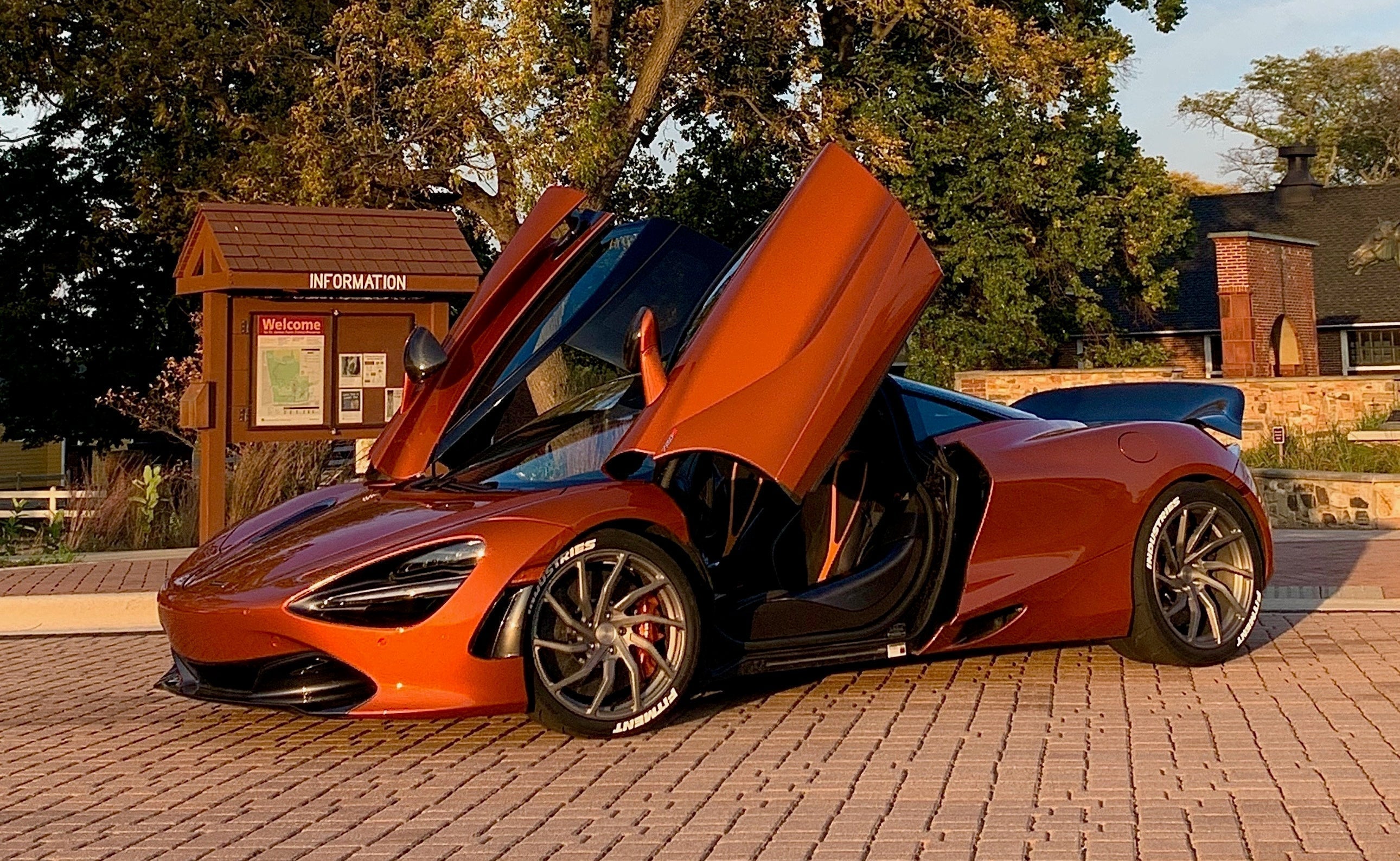 McLaren 720s – TheHamiltonCollection