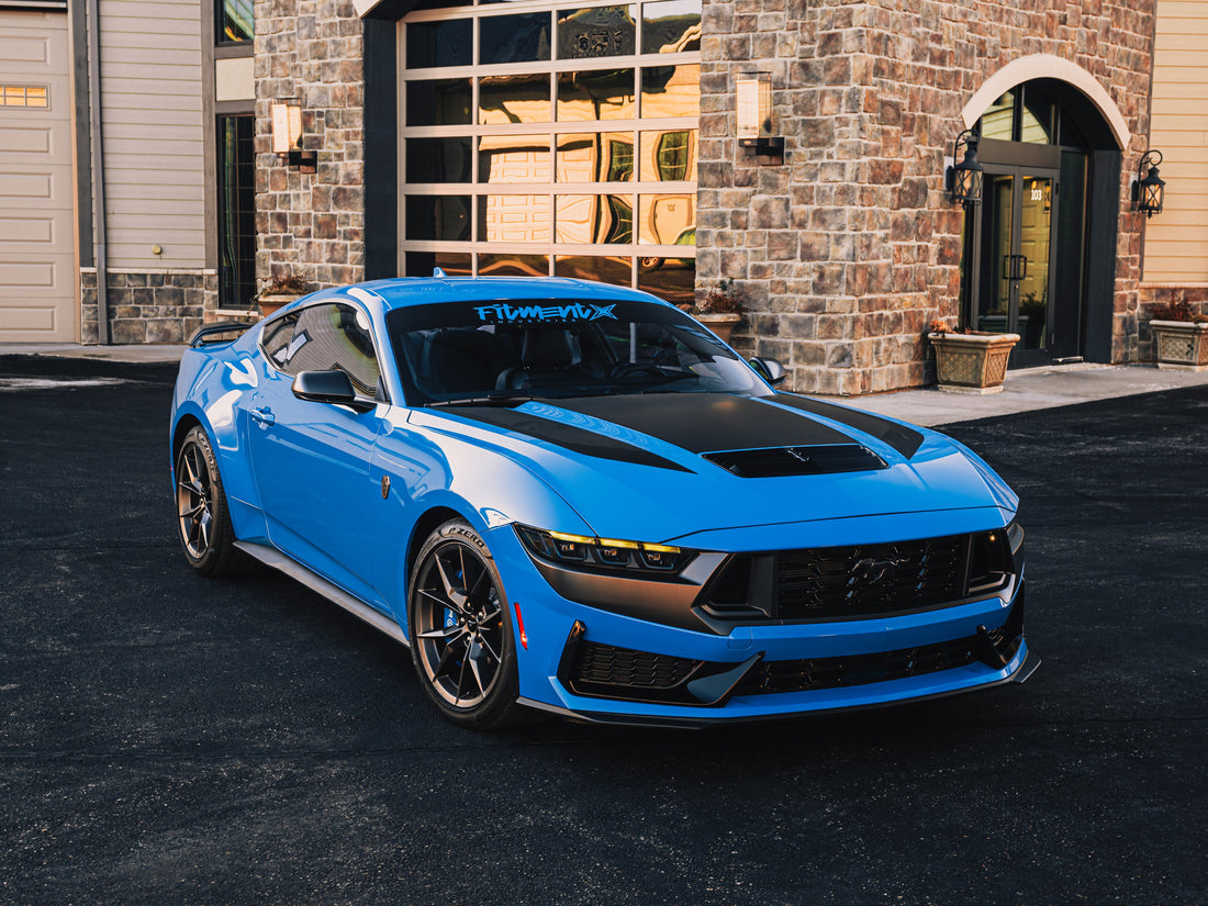 Ford Mustang Dark Horse